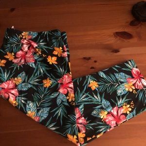 Tropical crop leggings